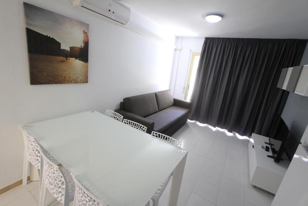 For A Stay Atalaya Salou Exterior photo
